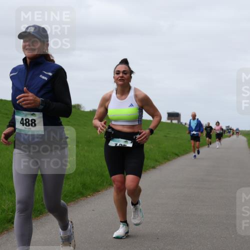 04.05.2025 - 8. Wedeler Halbmarathon Yannick Fuchs http://msf.ph/oto/7829305 04.05.2025 11:36:31 Laufen 488 meine-sportfotos.de