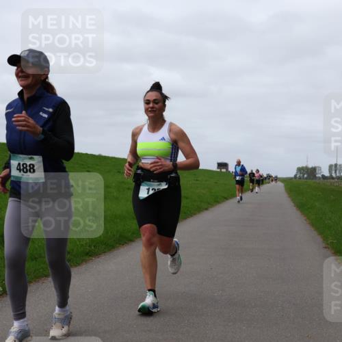 04.05.2025 - 8. Wedeler Halbmarathon Yannick Fuchs http://msf.ph/oto/7829324 04.05.2025 11:36:31 Laufen 488, 12 meine-sportfotos.de