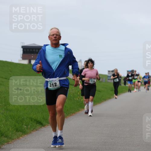 04.05.2025 - 8. Wedeler Halbmarathon Yannick Fuchs http://msf.ph/oto/7829349 04.05.2025 11:36:33 Laufen 710, 312 meine-sportfotos.de
