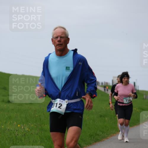 04.05.2025 - 8. Wedeler Halbmarathon Yannick Fuchs http://msf.ph/oto/7829368 04.05.2025 11:36:34 Laufen 16, 312, 710 meine-sportfotos.de