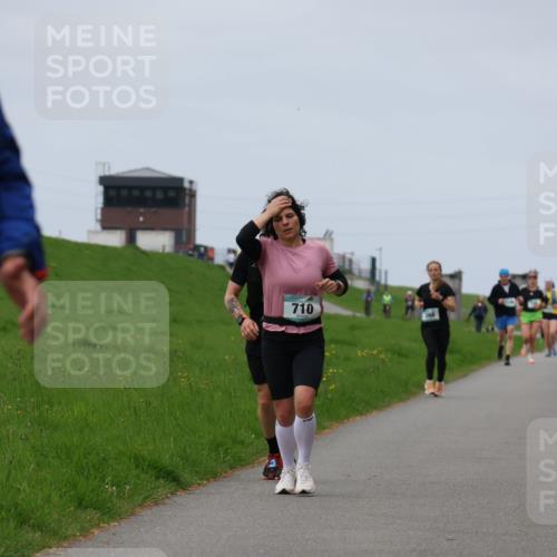 04.05.2025 - 8. Wedeler Halbmarathon Yannick Fuchs http://msf.ph/oto/7829389 04.05.2025 11:36:36 Laufen 710 meine-sportfotos.de