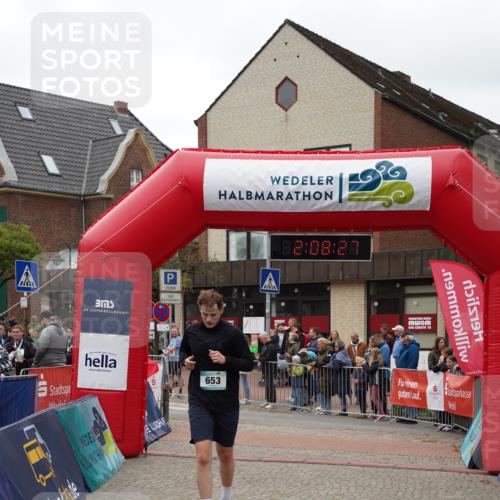 04.05.2025 - 8. Wedeler Halbmarathon Felixshl http://msf.ph/oto/7829392 04.05.2025 12:08:25 Ziel 653 meine-sportfotos.de