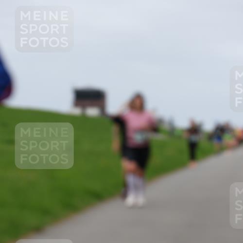 04.05.2025 - 8. Wedeler Halbmarathon Yannick Fuchs http://msf.ph/oto/7829401 04.05.2025 11:36:36 Laufen  meine-sportfotos.de