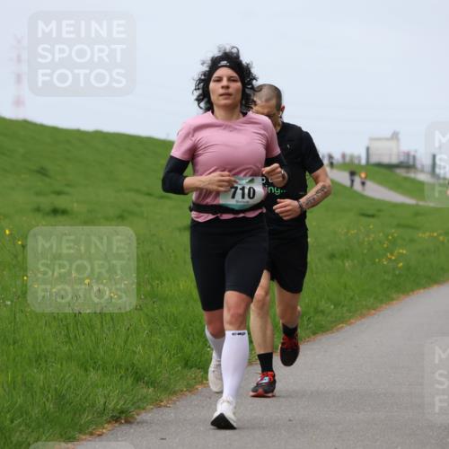 04.05.2025 - 8. Wedeler Halbmarathon Yannick Fuchs http://msf.ph/oto/7829434 04.05.2025 11:36:39 Laufen 710 meine-sportfotos.de