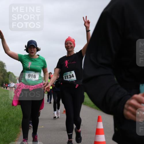 04.05.2025 - 8. Wedeler Halbmarathon Yannick Fuchs http://msf.ph/oto/7829514 04.05.2025 11:17:44 Laufen 916, 1134, 17 meine-sportfotos.de