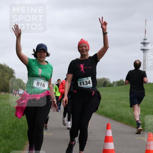 04.05.2025 - 8. Wedeler Halbmarathon Yannick Fuchs http://msf.ph/oto/7829527 04.05.2025 11:17:44 Laufen 916, 1134 meine-sportfotos.de