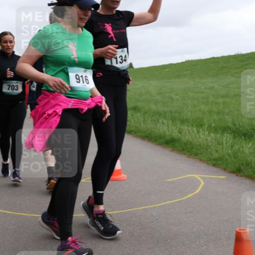 04.05.2025 - 8. Wedeler Halbmarathon Yannick Fuchs http://msf.ph/oto/7829572 04.05.2025 11:17:46 Laufen 703, 916, 134 meine-sportfotos.de