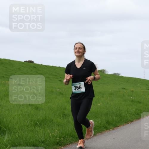 04.05.2025 - 8. Wedeler Halbmarathon Yannick Fuchs http://msf.ph/oto/7829623 04.05.2025 11:36:53 Laufen 366 meine-sportfotos.de