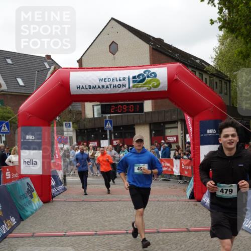 04.05.2025 - 8. Wedeler Halbmarathon Felixshl http://msf.ph/oto/7829705 04.05.2025 12:08:59 Ziel 12, 13, 269, 479, 491, 818 meine-sportfotos.de