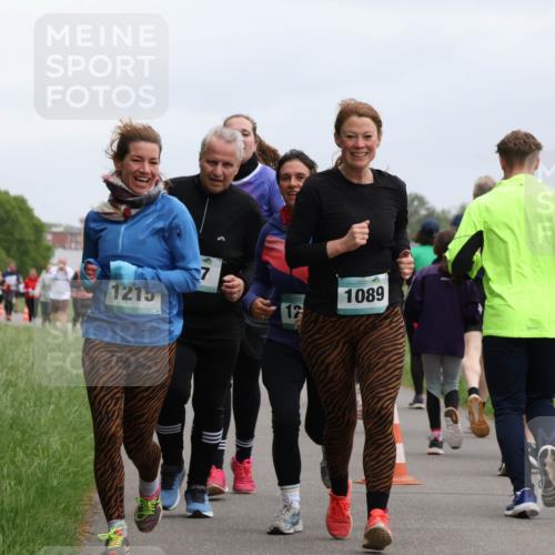 04.05.2025 - 8. Wedeler Halbmarathon Yannick Fuchs http://msf.ph/oto/7829718 04.05.2025 11:17:57 Laufen 7, 1215, 1089, 12 meine-sportfotos.de