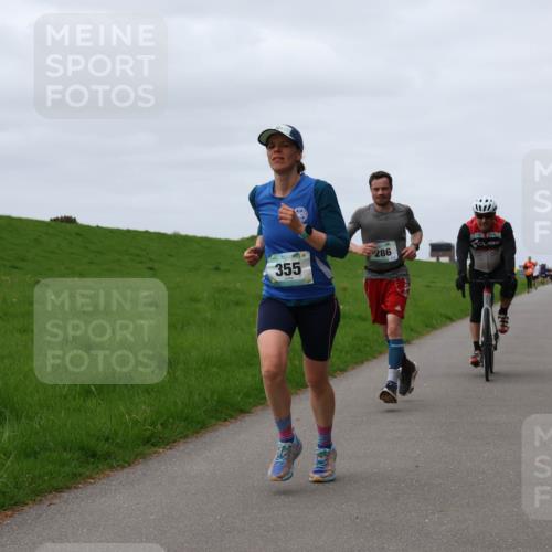 04.05.2025 - 8. Wedeler Halbmarathon Yannick Fuchs http://msf.ph/oto/7829767 04.05.2025 11:37:04 Laufen 355, 286 meine-sportfotos.de