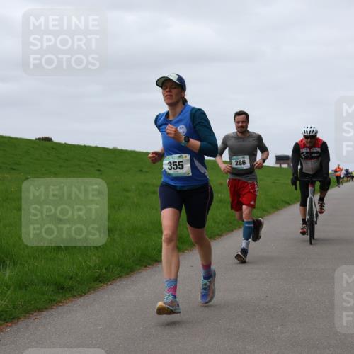 04.05.2025 - 8. Wedeler Halbmarathon Yannick Fuchs http://msf.ph/oto/7829770 04.05.2025 11:37:04 Laufen 355, 286 meine-sportfotos.de