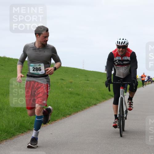04.05.2025 - 8. Wedeler Halbmarathon Yannick Fuchs http://msf.ph/oto/7829779 04.05.2025 11:37:05 Laufen 286, 25 meine-sportfotos.de