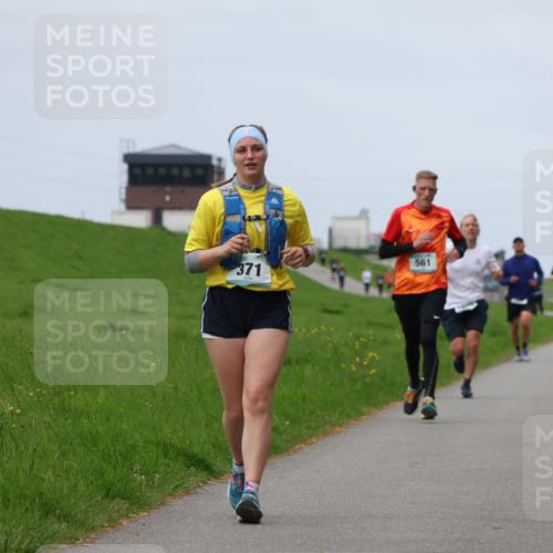 04.05.2025 - 8. Wedeler Halbmarathon Yannick Fuchs http://msf.ph/oto/7829864 04.05.2025 11:37:14 Laufen 371, 561 meine-sportfotos.de