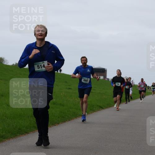 04.05.2025 - 8. Wedeler Halbmarathon Yannick Fuchs http://msf.ph/oto/7830061 04.05.2025 11:18:40 Laufen 514, 860, 798 meine-sportfotos.de