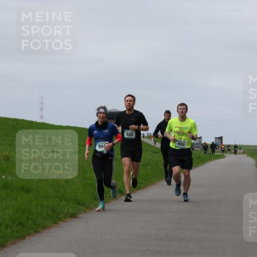 04.05.2025 - 8. Wedeler Halbmarathon Yannick Fuchs http://msf.ph/oto/7830164 04.05.2025 11:37:38 Laufen  meine-sportfotos.de