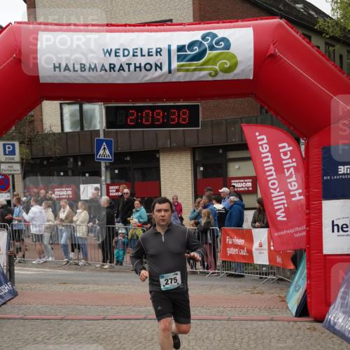 04.05.2025 - 8. Wedeler Halbmarathon Felixshl http://msf.ph/oto/7830186 04.05.2025 12:09:36 Ziel 275 meine-sportfotos.de