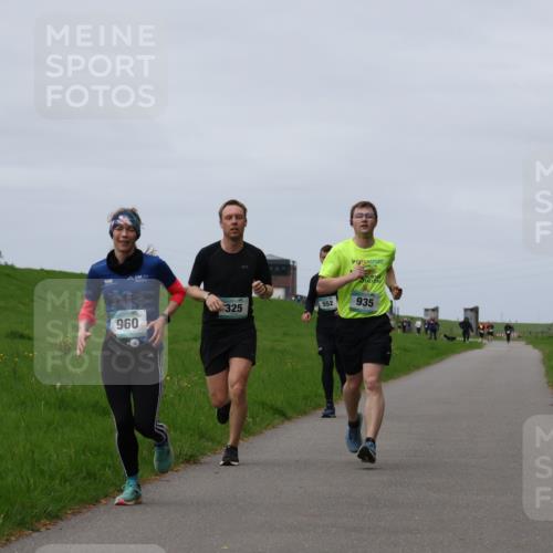 04.05.2025 - 8. Wedeler Halbmarathon Yannick Fuchs http://msf.ph/oto/7830201 04.05.2025 11:37:41 Laufen 960, 325, 552, 935 meine-sportfotos.de
