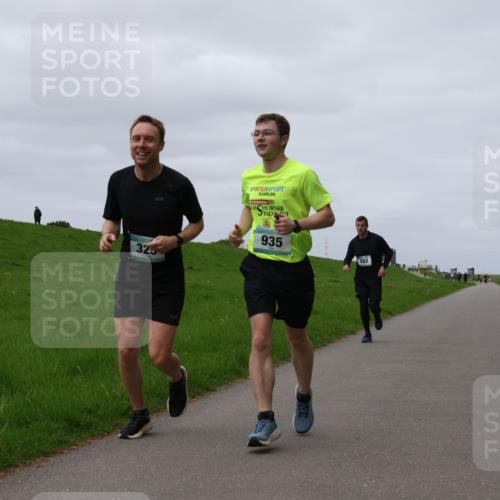 04.05.2025 - 8. Wedeler Halbmarathon Yannick Fuchs http://msf.ph/oto/7830263 04.05.2025 11:37:45 Laufen 325, 935, 552 meine-sportfotos.de