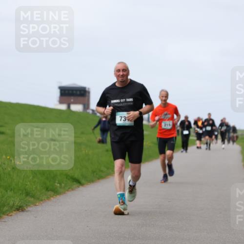 04.05.2025 - 8. Wedeler Halbmarathon Yannick Fuchs http://msf.ph/oto/7830354 04.05.2025 11:38:41 Laufen 73 meine-sportfotos.de