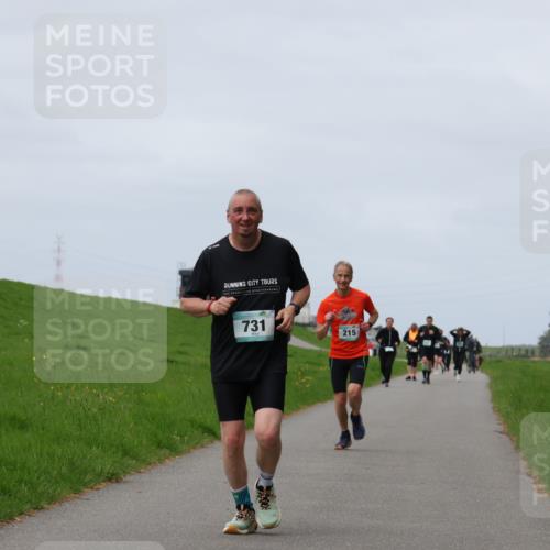 04.05.2025 - 8. Wedeler Halbmarathon Yannick Fuchs http://msf.ph/oto/7830378 04.05.2025 11:38:43 Laufen 731, 215 meine-sportfotos.de
