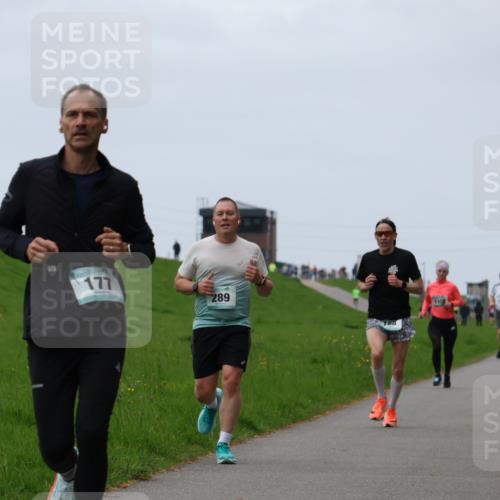 04.05.2025 - 8. Wedeler Halbmarathon Yannick Fuchs http://msf.ph/oto/7830571 04.05.2025 11:19:21 Laufen 177, 289, 110 meine-sportfotos.de