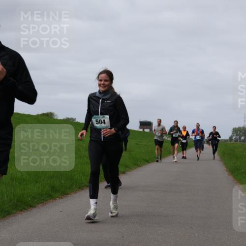 04.05.2025 - 8. Wedeler Halbmarathon Yannick Fuchs http://msf.ph/oto/7830657 04.05.2025 11:39:06 Laufen 8, 10, 872, 504 meine-sportfotos.de
