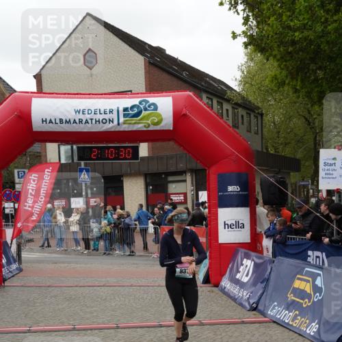 04.05.2025 - 8. Wedeler Halbmarathon Felixshl http://msf.ph/oto/7830749 04.05.2025 12:10:28 Ziel 837 meine-sportfotos.de