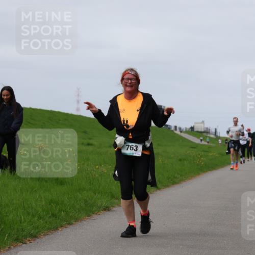 04.05.2025 - 8. Wedeler Halbmarathon Yannick Fuchs http://msf.ph/oto/7830839 04.05.2025 11:39:17 Laufen 763 meine-sportfotos.de