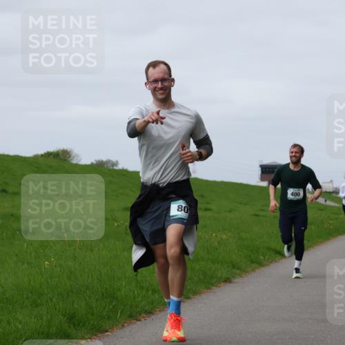 04.05.2025 - 8. Wedeler Halbmarathon Yannick Fuchs http://msf.ph/oto/7830930 04.05.2025 11:39:29 Laufen 80, 400 meine-sportfotos.de