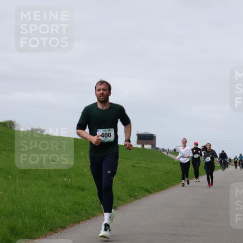 04.05.2025 - 8. Wedeler Halbmarathon Yannick Fuchs http://msf.ph/oto/7831001 04.05.2025 11:39:32 Laufen 400 meine-sportfotos.de
