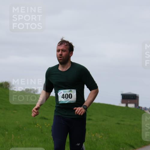 04.05.2025 - 8. Wedeler Halbmarathon Yannick Fuchs http://msf.ph/oto/7831022 04.05.2025 11:39:33 Laufen 68, 400 meine-sportfotos.de