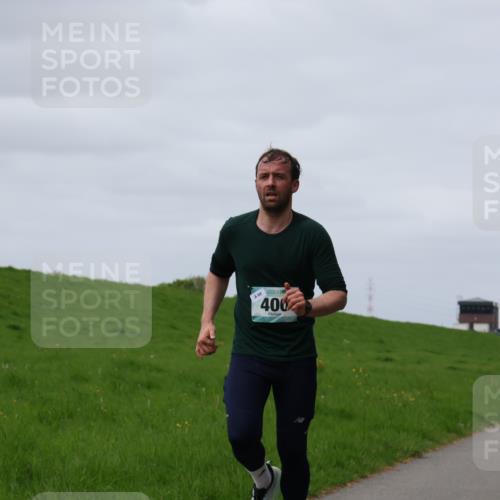 04.05.2025 - 8. Wedeler Halbmarathon Yannick Fuchs http://msf.ph/oto/7831033 04.05.2025 11:39:33 Laufen 68, 400 meine-sportfotos.de