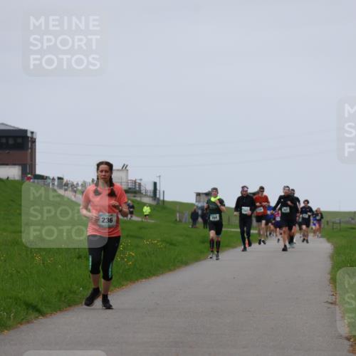 04.05.2025 - 8. Wedeler Halbmarathon Yannick Fuchs http://msf.ph/oto/7831133 04.05.2025 11:19:54 Laufen 236, 354, 1027 meine-sportfotos.de
