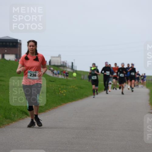 04.05.2025 - 8. Wedeler Halbmarathon Yannick Fuchs http://msf.ph/oto/7831149 04.05.2025 11:19:57 Laufen 236 meine-sportfotos.de