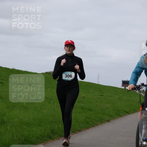 04.05.2025 - 8. Wedeler Halbmarathon Yannick Fuchs http://msf.ph/oto/7831278 04.05.2025 11:39:49 Laufen 306 meine-sportfotos.de