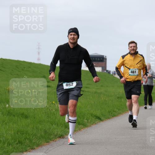 04.05.2025 - 8. Wedeler Halbmarathon Yannick Fuchs http://msf.ph/oto/7831402 04.05.2025 11:40:26 Laufen 852, 461, 988 meine-sportfotos.de