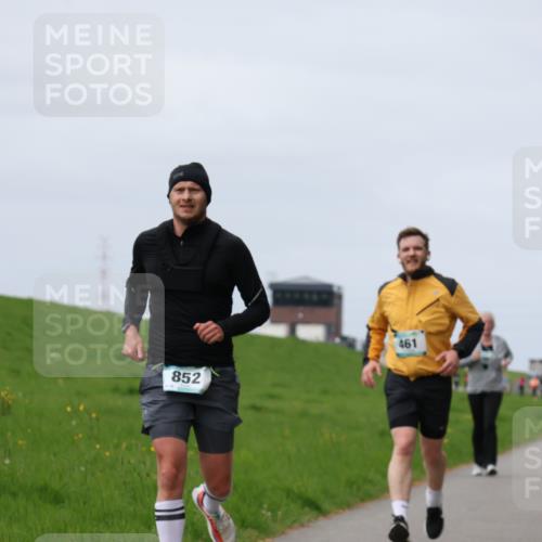 04.05.2025 - 8. Wedeler Halbmarathon Yannick Fuchs http://msf.ph/oto/7831415 04.05.2025 11:40:27 Laufen 852, 461 meine-sportfotos.de