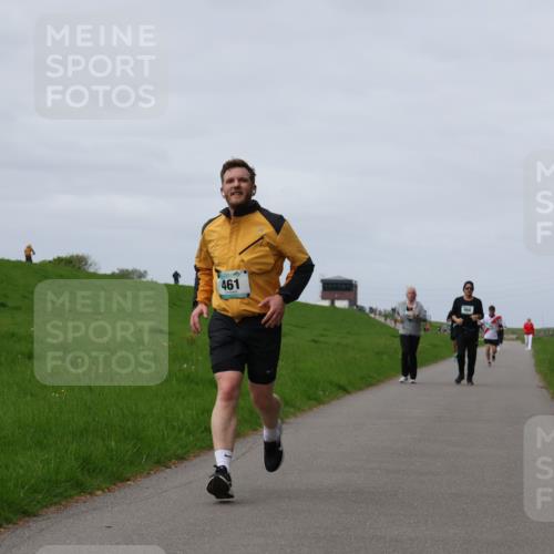 04.05.2025 - 8. Wedeler Halbmarathon Yannick Fuchs http://msf.ph/oto/7831472 04.05.2025 11:40:30 Laufen 461 meine-sportfotos.de