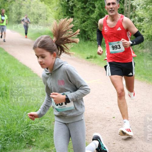 04.05.2025 - 8. Wedeler Halbmarathon Lena Gebhardt http://msf.ph/oto/7831488 04.05.2025 11:18:06 Laufen 993 meine-sportfotos.de