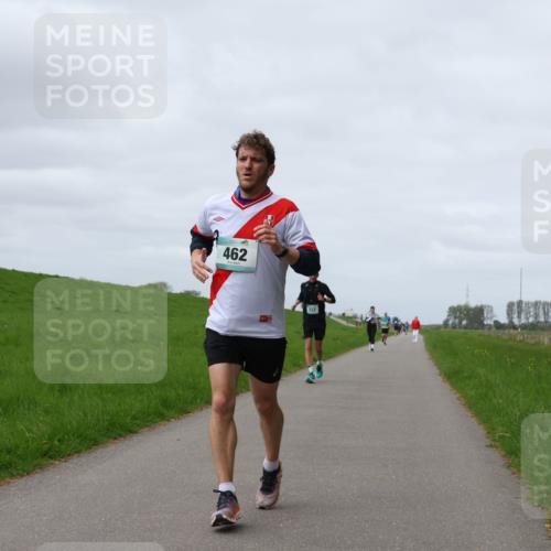 04.05.2025 - 8. Wedeler Halbmarathon Yannick Fuchs http://msf.ph/oto/7831764 04.05.2025 11:40:46 Laufen 462 meine-sportfotos.de
