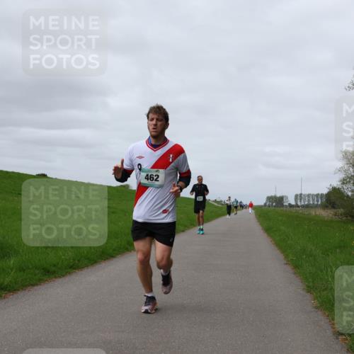 04.05.2025 - 8. Wedeler Halbmarathon Yannick Fuchs http://msf.ph/oto/7831772 04.05.2025 11:40:46 Laufen 462 meine-sportfotos.de