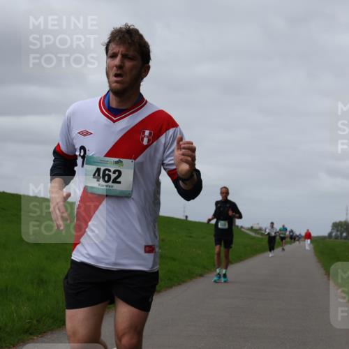 04.05.2025 - 8. Wedeler Halbmarathon Yannick Fuchs http://msf.ph/oto/7831787 04.05.2025 11:40:46 Laufen 462 meine-sportfotos.de