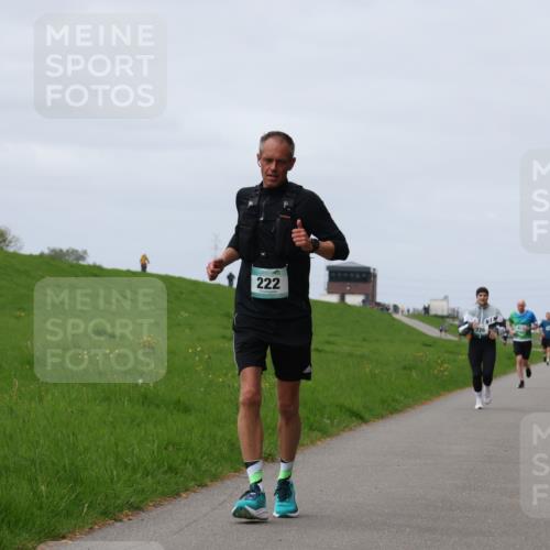 04.05.2025 - 8. Wedeler Halbmarathon Yannick Fuchs http://msf.ph/oto/7831816 04.05.2025 11:40:48 Laufen 222 meine-sportfotos.de
