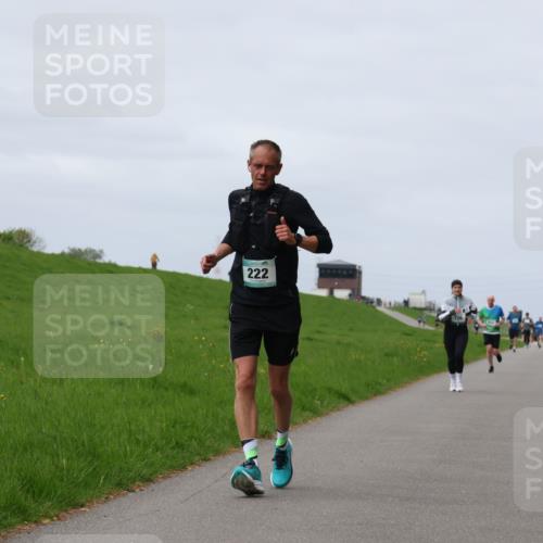 04.05.2025 - 8. Wedeler Halbmarathon Yannick Fuchs http://msf.ph/oto/7831820 04.05.2025 11:40:48 Laufen 222 meine-sportfotos.de