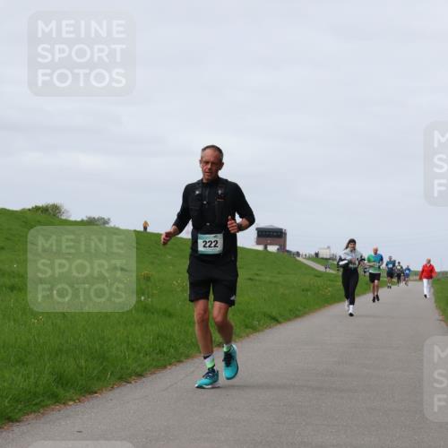 04.05.2025 - 8. Wedeler Halbmarathon Yannick Fuchs http://msf.ph/oto/7831827 04.05.2025 11:40:48 Laufen 222 meine-sportfotos.de