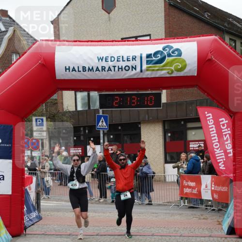 04.05.2025 - 8. Wedeler Halbmarathon Felixshl http://msf.ph/oto/7831848 04.05.2025 12:13:08 Ziel 24, 272, 435 meine-sportfotos.de