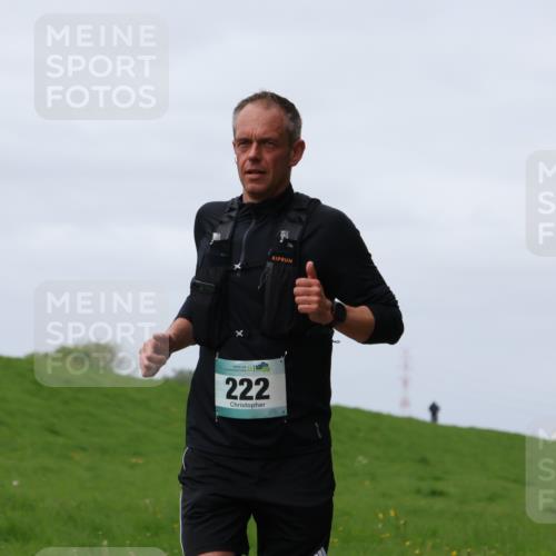 04.05.2025 - 8. Wedeler Halbmarathon Yannick Fuchs http://msf.ph/oto/7831863 04.05.2025 11:40:49 Laufen 222 meine-sportfotos.de