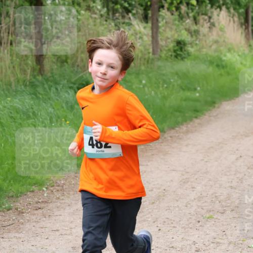 04.05.2025 - 8. Wedeler Halbmarathon Lena Gebhardt http://msf.ph/oto/7831927 04.05.2025 11:19:00 Laufen 404 meine-sportfotos.de