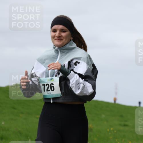 04.05.2025 - 8. Wedeler Halbmarathon Yannick Fuchs http://msf.ph/oto/7831973 04.05.2025 11:40:56 Laufen 726 meine-sportfotos.de